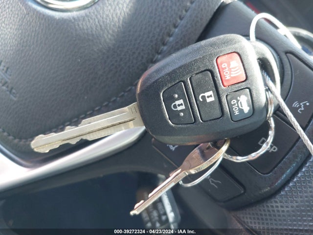 Toyota 2zr-fe 2018 2T1BURHE4JC025802 Image 27
