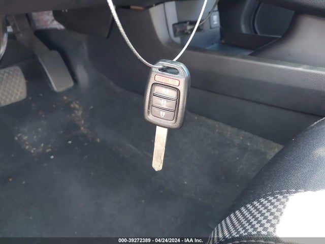 Honda Civic Lx 2019 2HGFC2F64KH556563 Image 11