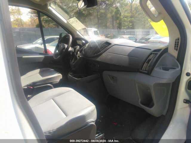 Ford Transit-150 2019 1FTYE1ZM7KKA08507 Image 5