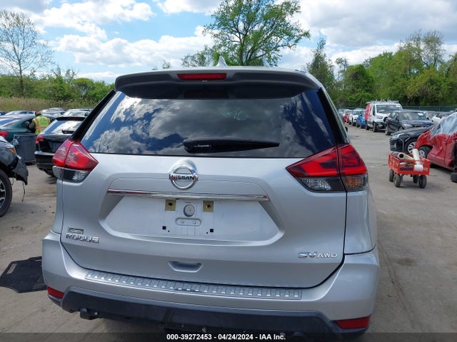 Nissan ROGUE SV 2018 KNMAT2MV0JP595728 Image 17