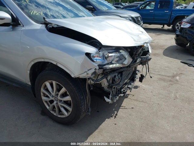 Nissan ROGUE SV 2018 KNMAT2MV0JP595728 Image 19