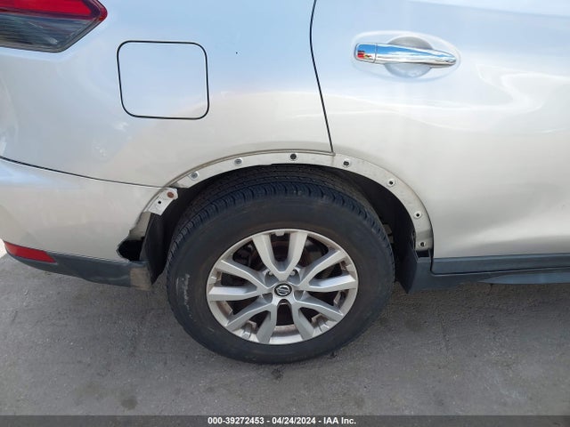 Nissan ROGUE SV 2018 KNMAT2MV0JP595728 Image 20