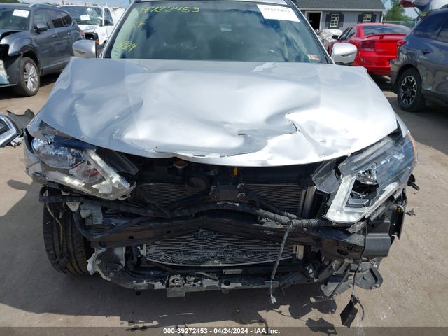 Nissan ROGUE SV 2018 KNMAT2MV0JP595728 Image 6