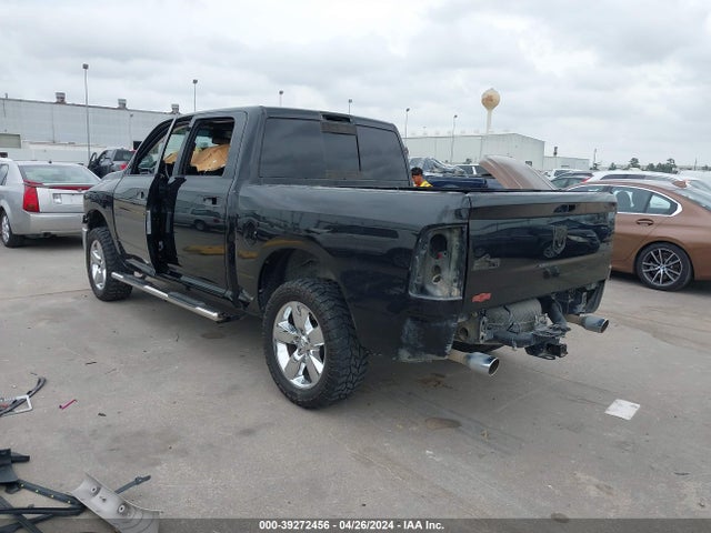 3C6RR7LT5JG123034 RAM 1500 Big Horn  4x4 5'7 Box