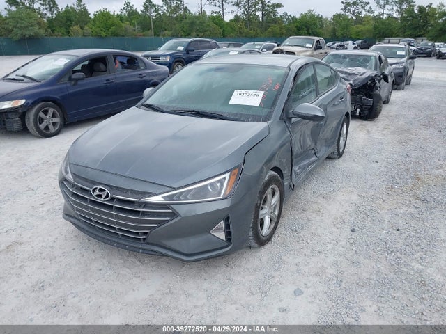 Hyundai ELANTRA SE 2019 KMHD74LF7KU871697 Image 2