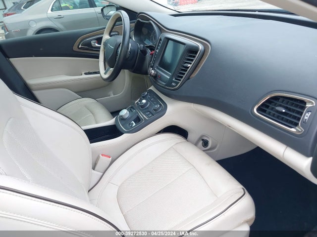 Chrysler 200 C 2016 1C3CCCCGXGN100770 Image 5