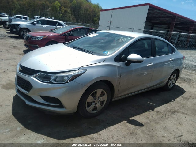 Chevrolet Cruze Ls Auto 2017 3G1BC5SM6HS558722 Image 2