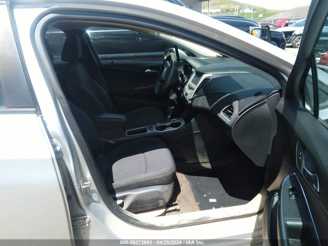Chevrolet Cruze Ls Auto 2017 3G1BC5SM6HS558722 Image 5
