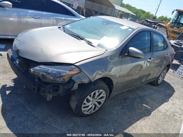 Toyota COROLLA LE 2017 5YFBURHE7HP595206 Image 2