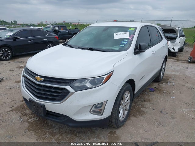 Chevrolet EQUINOX LS 2018 2GNAXHEV7J6117982 Image 2