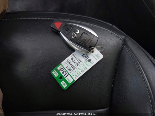 SJKCH5CPXHA038107 Infiniti Qx30 Luxury