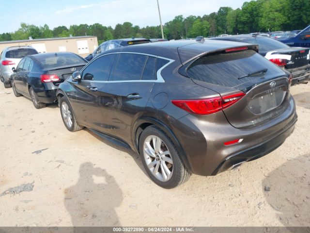 SJKCH5CPXHA038107 Infiniti Qx30 Luxury