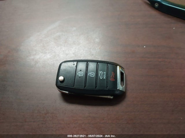 KIA Optima Lx 2016 KNAGT4L38G5089331 Image 11