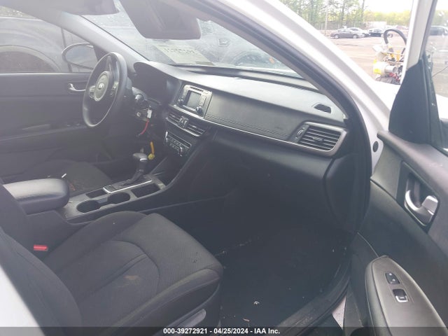 KIA Optima Lx 2016 KNAGT4L38G5089331 Image 5