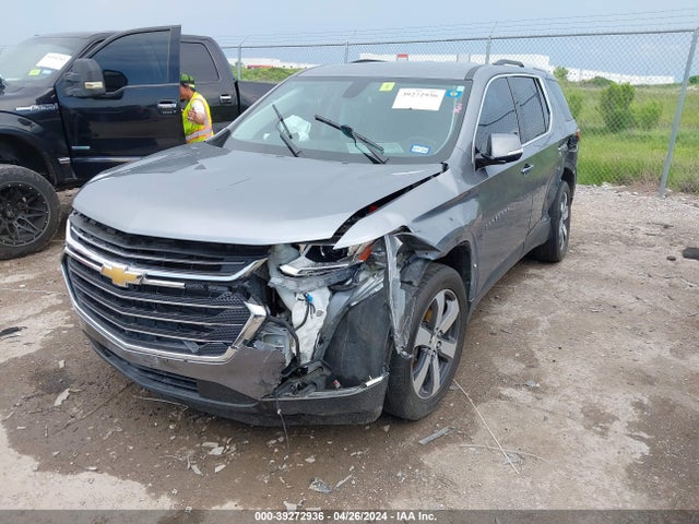 Chevrolet Traverse 3lt 2018 1GNERHKW8JJ208738 Image 2