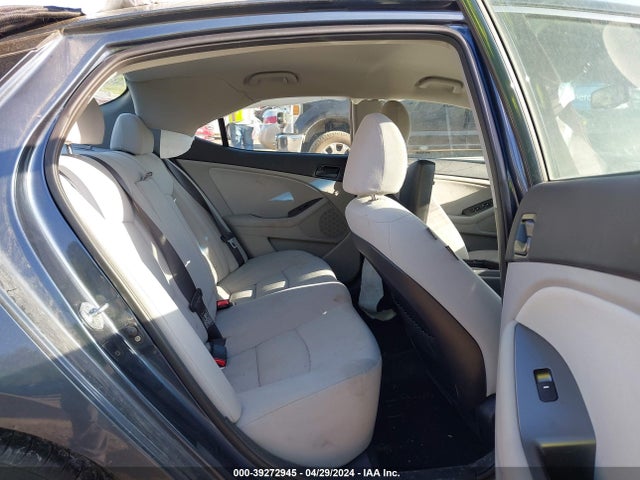 KIA Optima Lx 2015 KNAGM4A72F5567213 Image 8
