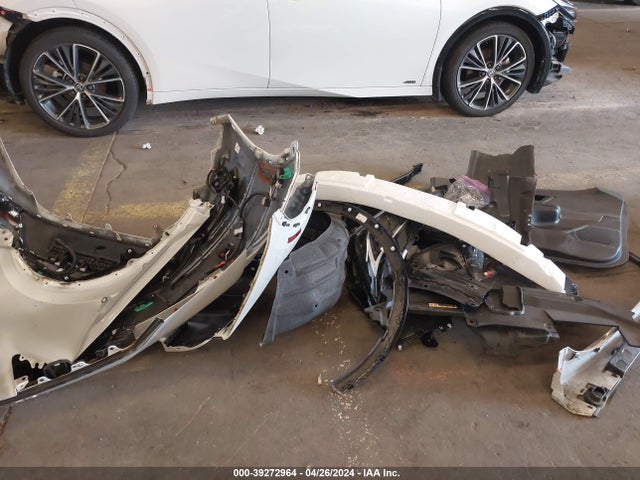 Toyota Prius Limited Awd-e 2023 JTDADABU3P3001182 Image 12
