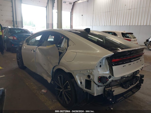 Toyota Prius Limited Awd-e 2023 JTDADABU3P3001182 Image 3