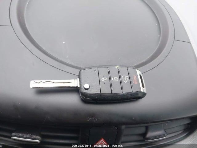 KIA SOUL + 2015 KNDJP3A50F7126287 Image 11