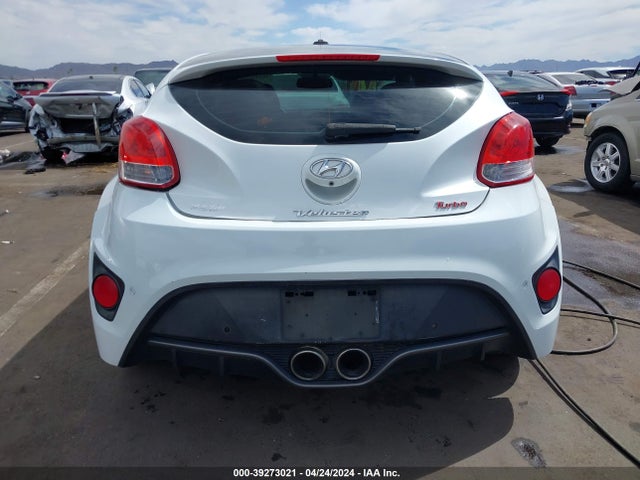 Hyundai Veloster Turbo 2016 KMHTC6AE7GU302305 Image 17