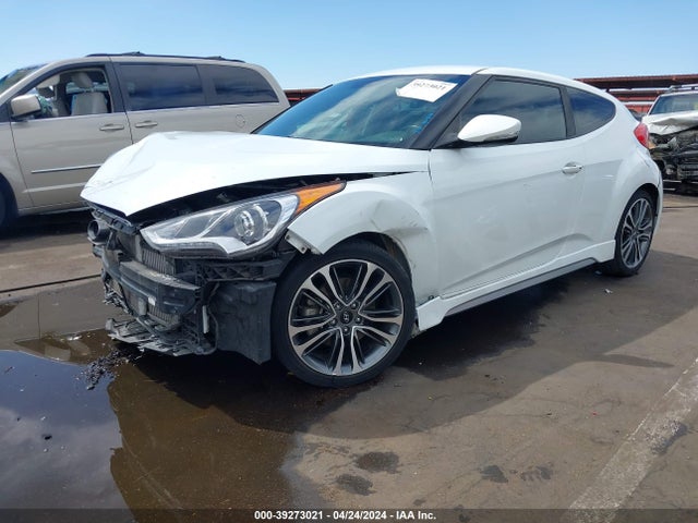 Hyundai Veloster Turbo 2016 KMHTC6AE7GU302305 Image 2