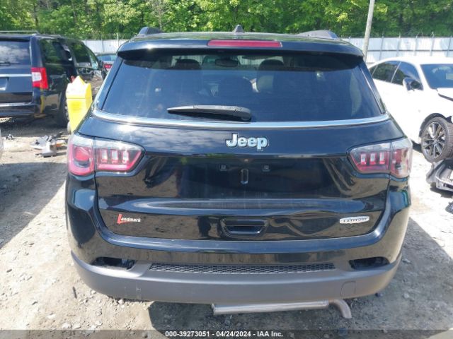 3C4NJCBB8KT749282 Jeep Compass Sun And Wheel Fwd