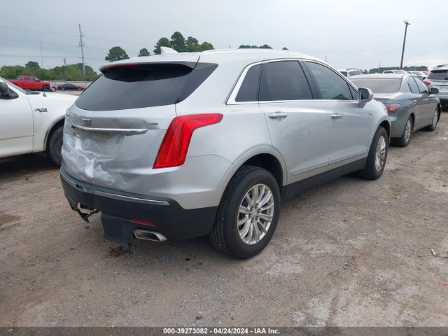 1GYKNARS2HZ301536 Cadillac Xt5 Standard