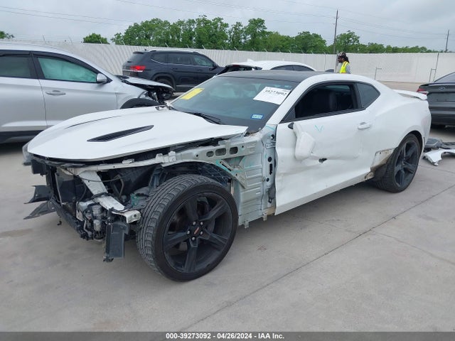 Chevrolet CAMARO 2SS 2018 1G1FH1R72J0125049 Image 2