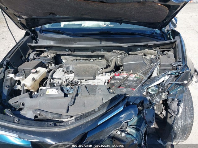 Toyota RAV4 LE 2017 JTMBFREV5HJ135609 Image 10