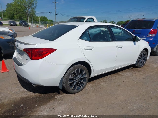 Toyota COROLLA SE 2017 2T1BURHE8HC850297 Image 4