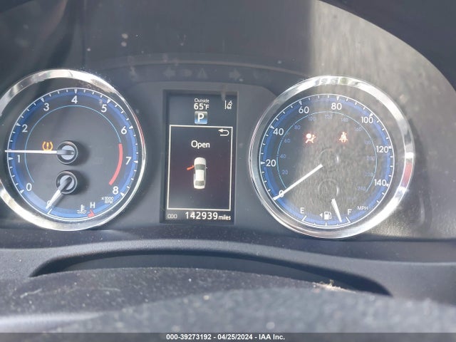 Toyota COROLLA SE 2017 2T1BURHE8HC850297 Image 7
