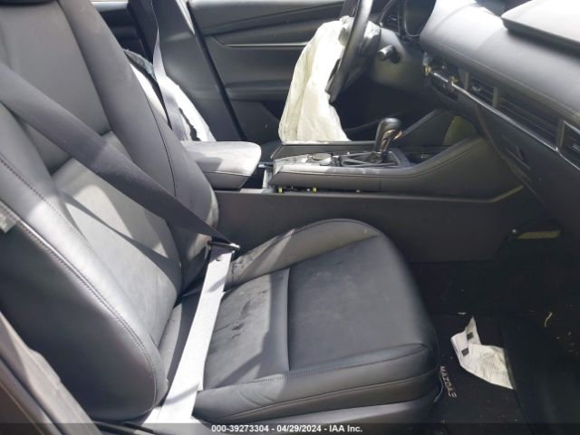 JM1BPAKL8M1314299 Mazda Mazda3 Select