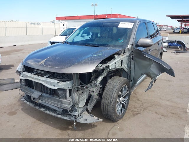 JA4AD3A32GZ022343 Mitsubishi Outlander Se