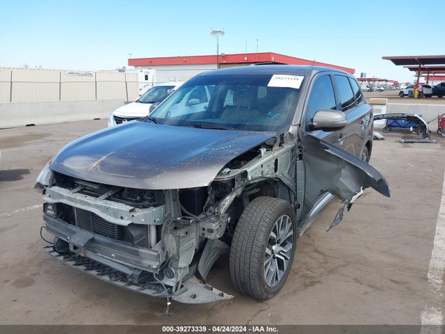 JA4AD3A32GZ022343 Mitsubishi Outlander Se