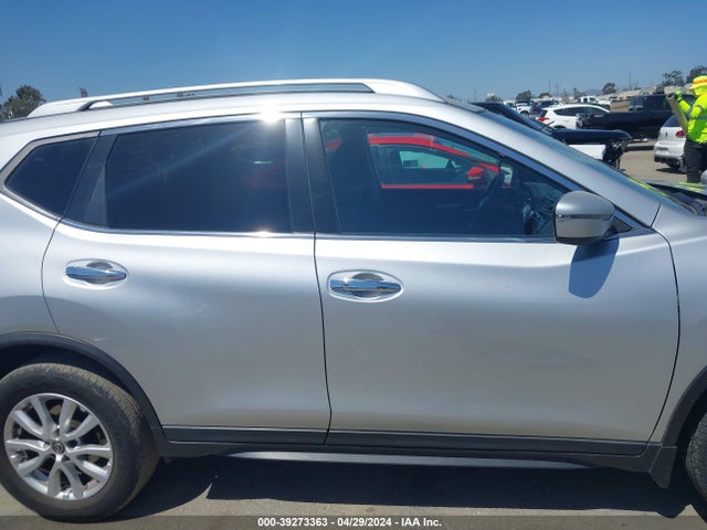 Nissan ROGUE SV 2019 KNMAT2MT2KP552637 Image 14