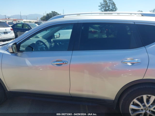 Nissan ROGUE SV 2019 KNMAT2MT2KP552637 Image 15