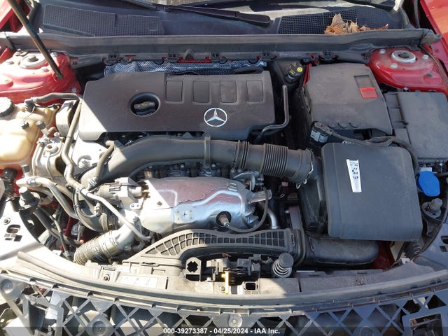 WDD3G4FB9KW019418 Mercedes-Benz A 220 4matic