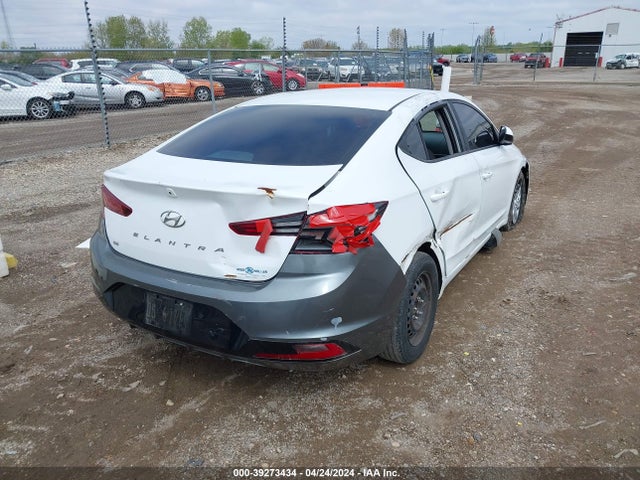 Hyundai ELANTRA SE 2019 5NPD74LF8KH458363 Image 4
