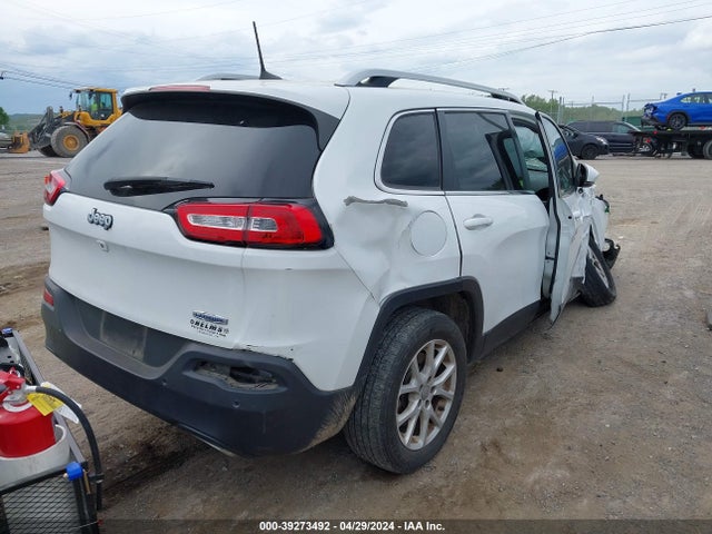 1C4PJLCS3HW617685 Jeep Cherokee Latitude Fwd