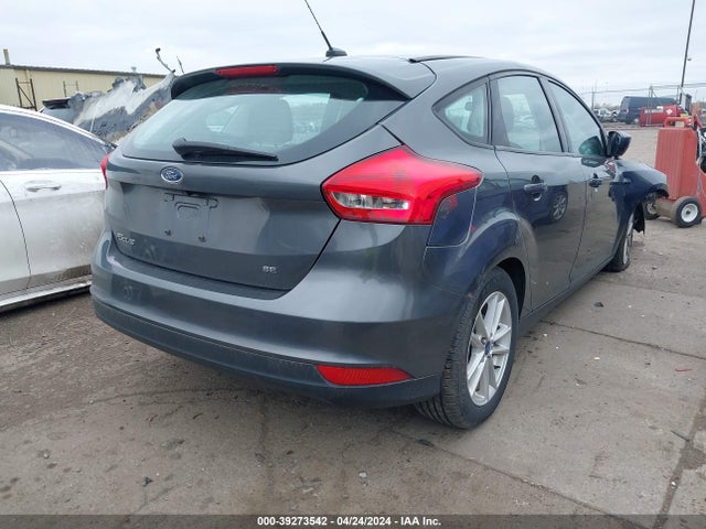 Ford FOCUS SE 2018 1FADP3K23JL222258 Image 4