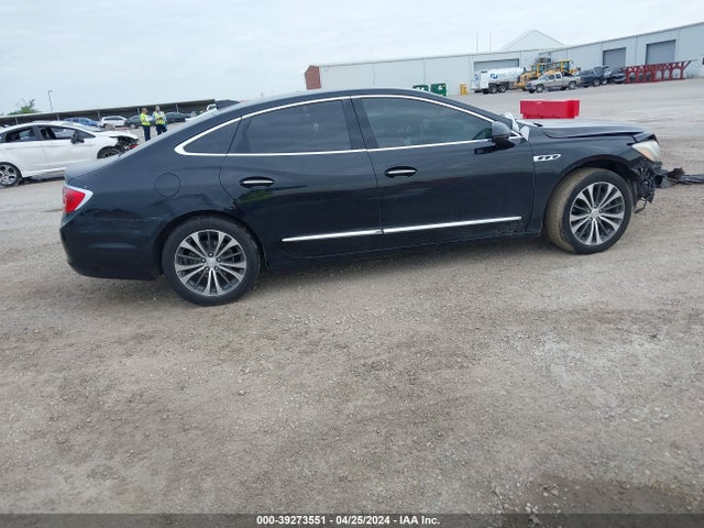 1G4ZR5SS2HU180008 Buick Lacrosse Premium