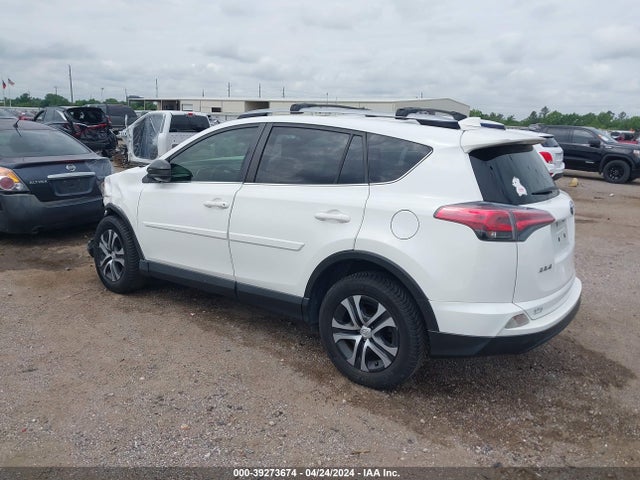 Toyota RAV4 LE 2017 JTMZFREV9HJ132503 Image 3
