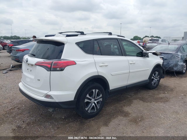 Toyota RAV4 LE 2017 JTMZFREV9HJ132503 Image 4