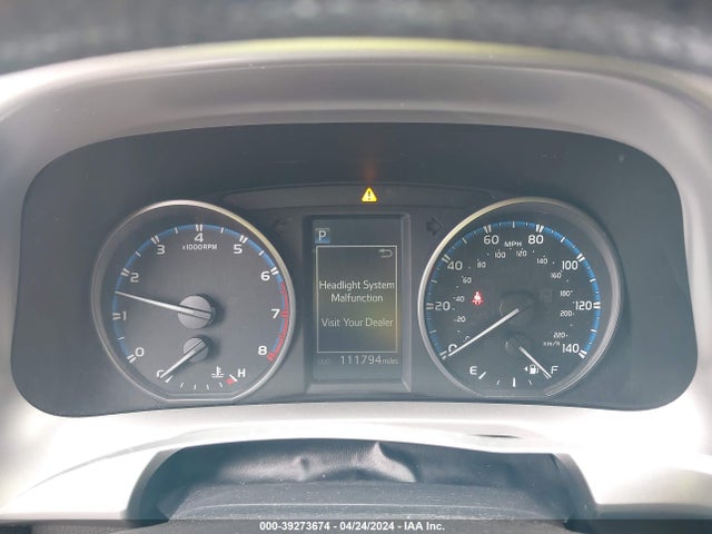 Toyota RAV4 LE 2017 JTMZFREV9HJ132503 Image 7