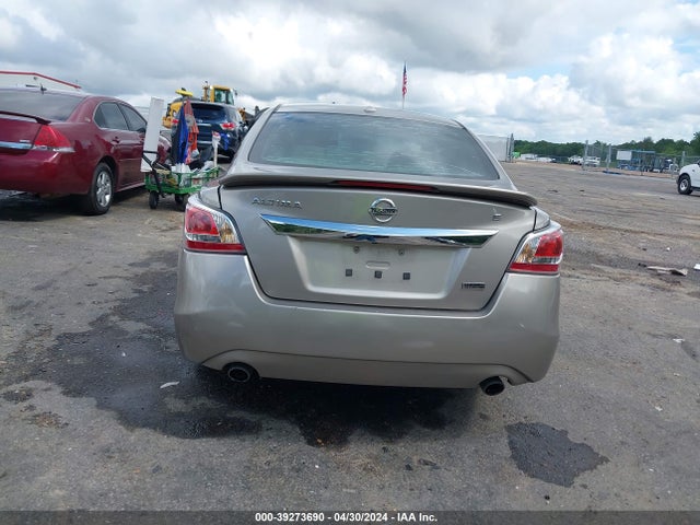 Nissan Altima 2.5 S 2015 1N4AL3AP0FC590402 Image 15