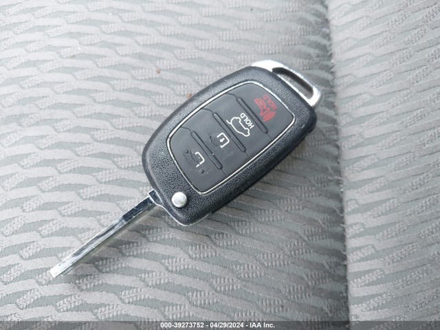 Hyundai Santa Fe Se 2016 KM8SMDHF0GU133482 Image 11