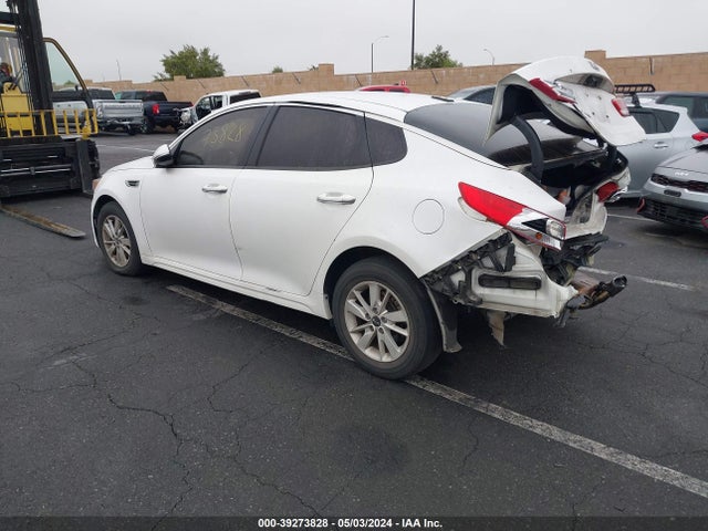 KIA Optima Lx 2016 KNAGT4L38G5094898 Image 3