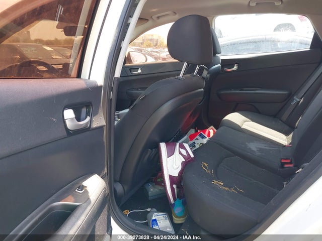 KIA Optima Lx 2016 KNAGT4L38G5094898 Image 8