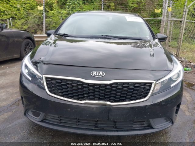 3KPFK4A78HE073143 KIA FORTE LX