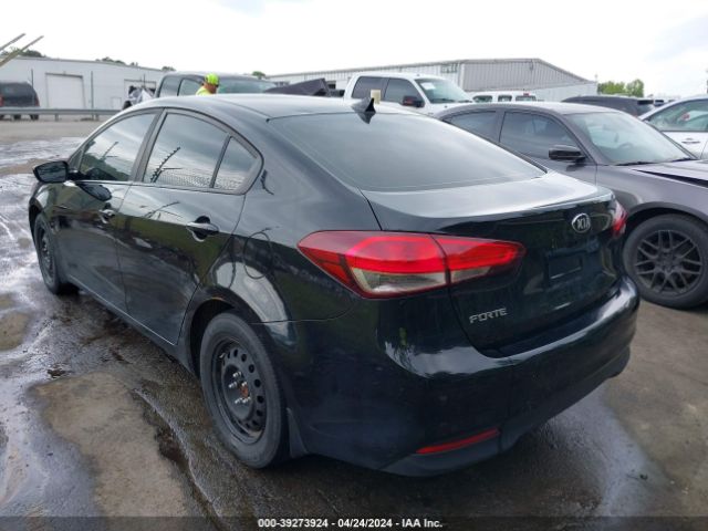 3KPFK4A78HE073143 KIA FORTE LX